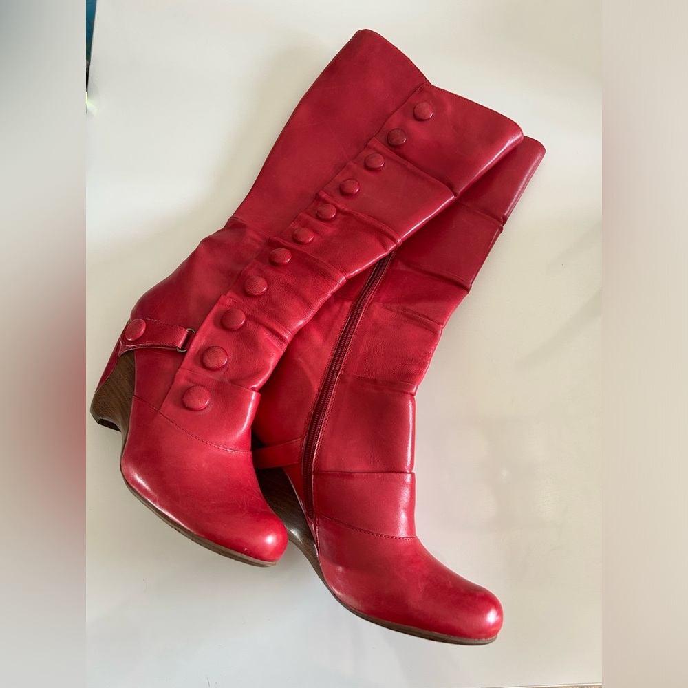 Red leather Miz Mooz boots